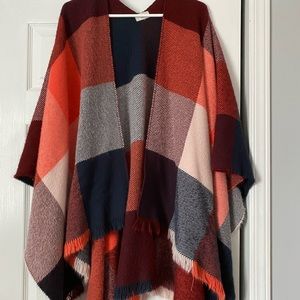 Plaid Pull over cardigan, great quality, very warm